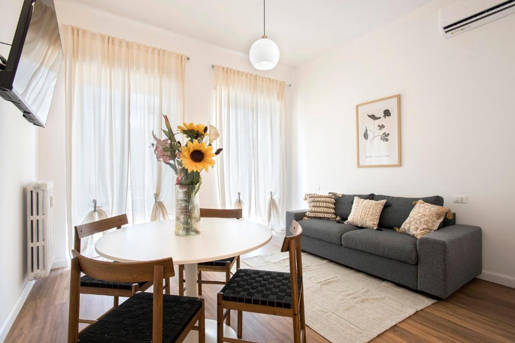 Sunny Spacious apartment for 6 guests
