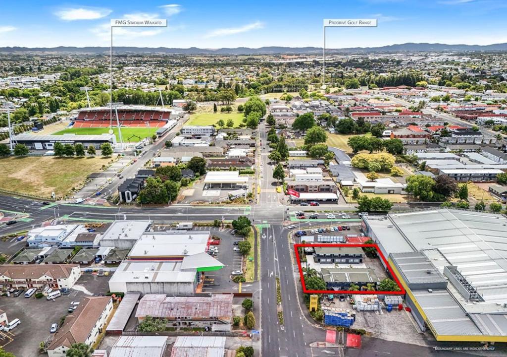 Inner City Location, Modern & Stylish #6 -By KOSH BNB - Resim 15