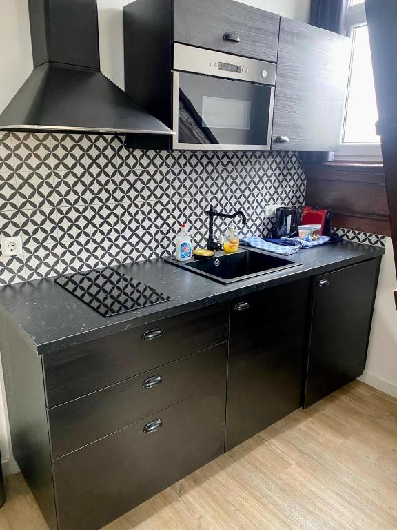 Rotterdam Inn - Resim 31