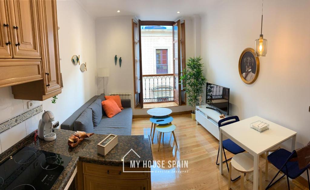 O zonă de relaxare la MyHouseSpain - Acogedor apartamento plaza mayor Gijón 2