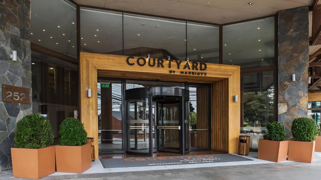 Exteriér nebo vchod ubytování Courtyard by Marriott Puerto Montt