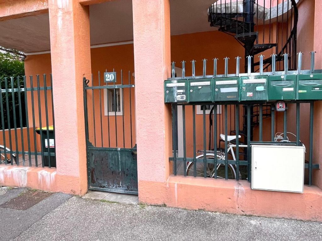 Billede fra billedgalleriet på Beau Studio au calme ! i Villeurbanne