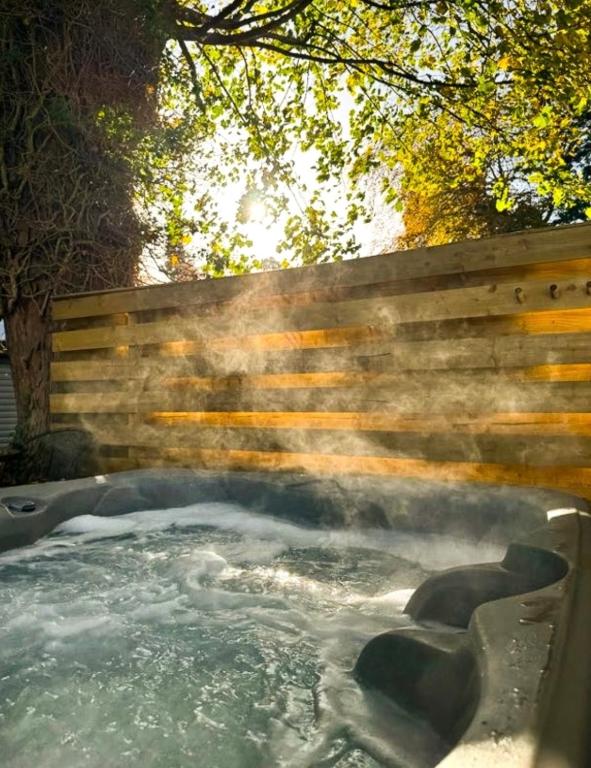 Morrigan 7-Hot Tub-Pet Friendly-Boutique-Perthshire-Families photo