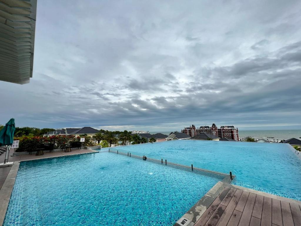 Bazén v ubytování Villa LFP Novaworld Phan Thiết nebo v jeho okolí