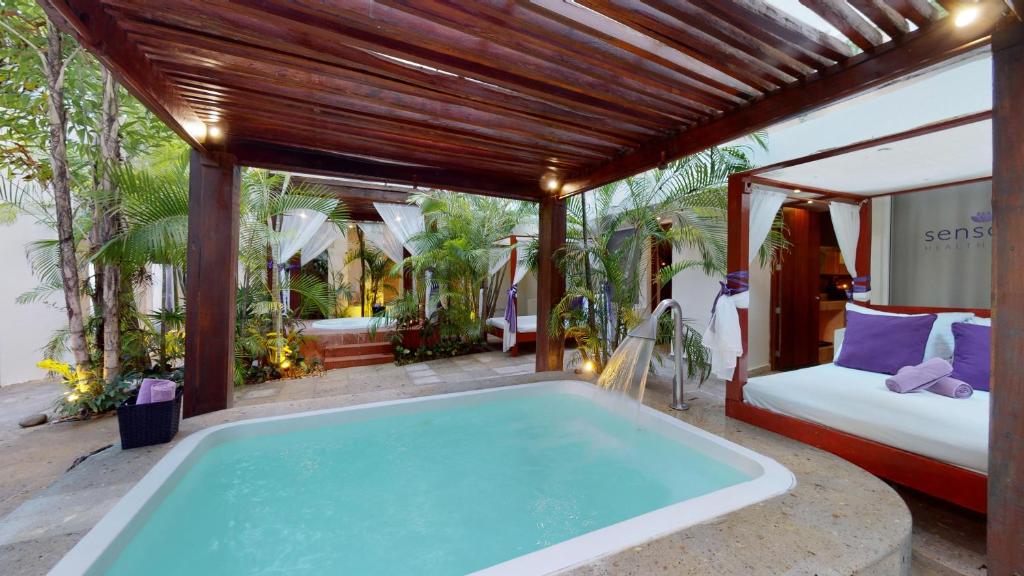 Bazén v ubytování Grand Oasis Palm - All inclusive nebo v jeho okolí