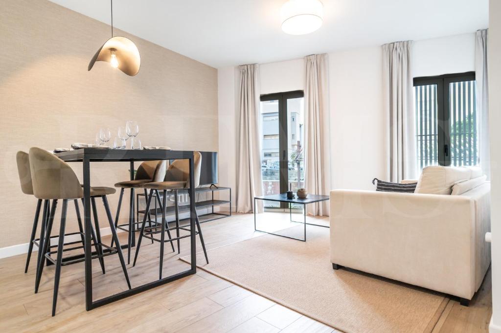 Comfortable apartment near the center by REMS