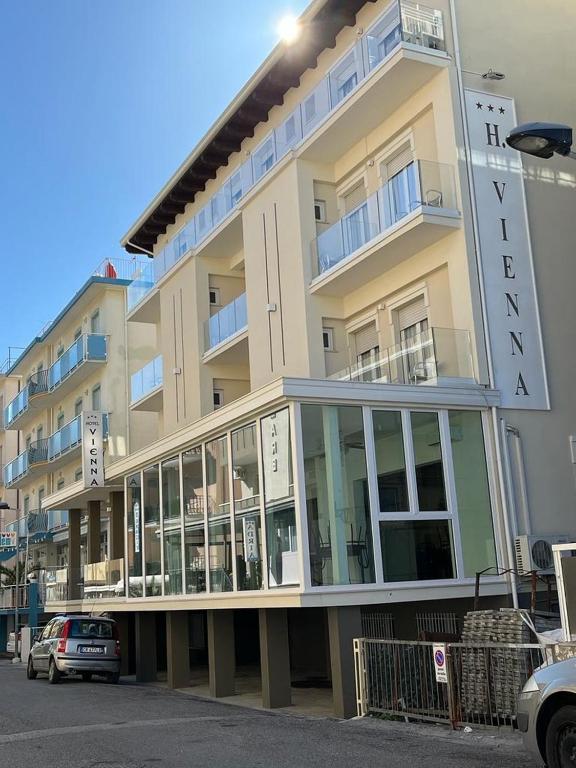 Budova, kde se hotel nachází