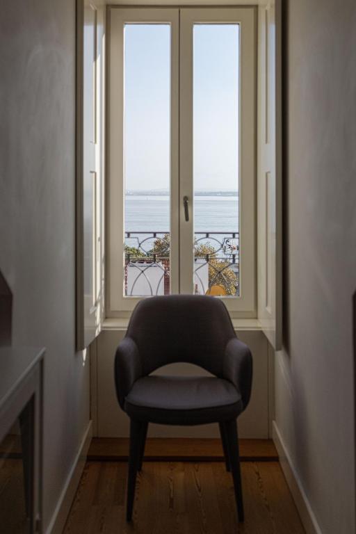 Almaria - Da Corte Apartments | Chiado - 豪华两卧室公寓，带河景