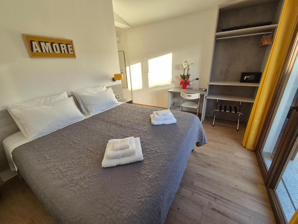 COMIDA Guesthouse & Experiences - 豪华双人或双床间 - 带阳台