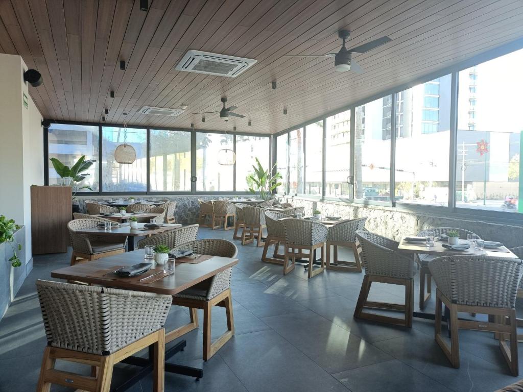 voco Hermosillo by IHG