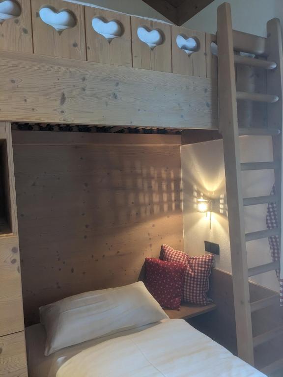 Postel nebo postele na pokoji v ubytování Clubhotel Hinterthal Am Florysee 6