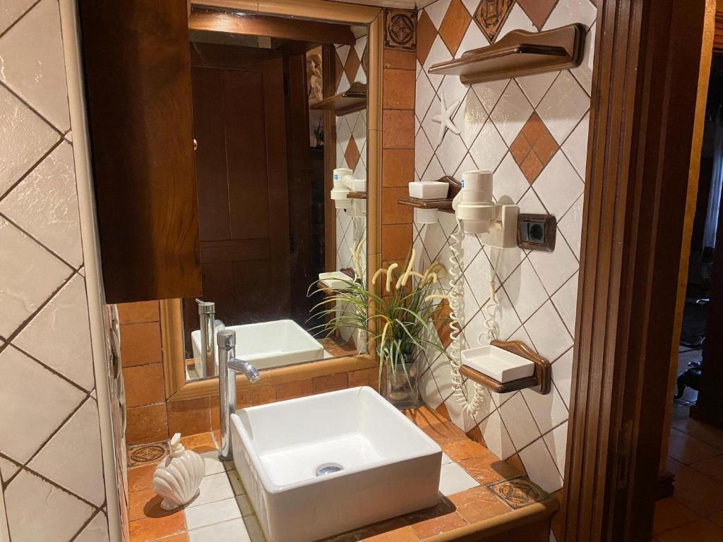 A bathroom at Holiday Home in Vera de Erques