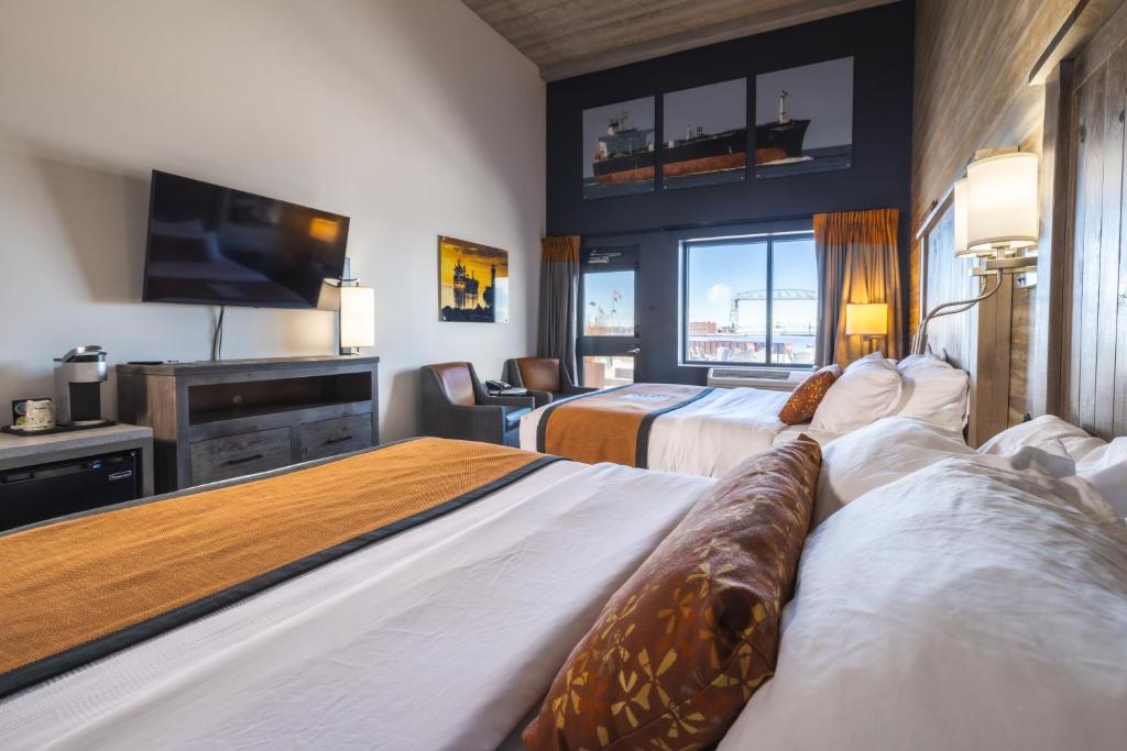 Pier B Resort - 
