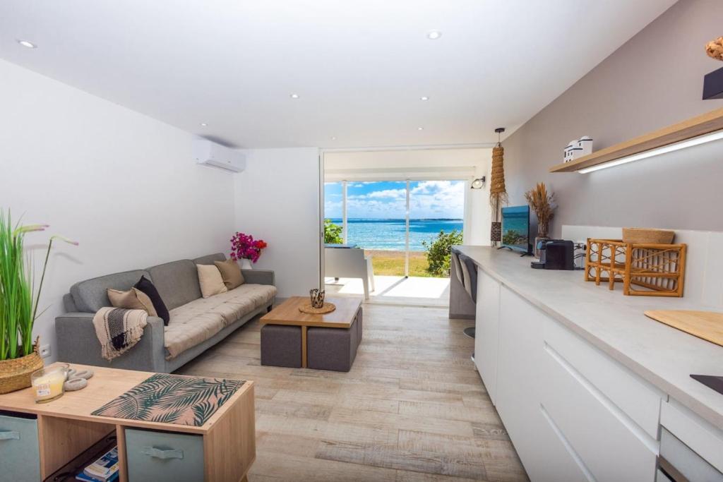 La Papilule Beach front Studio - Mont Vernon
