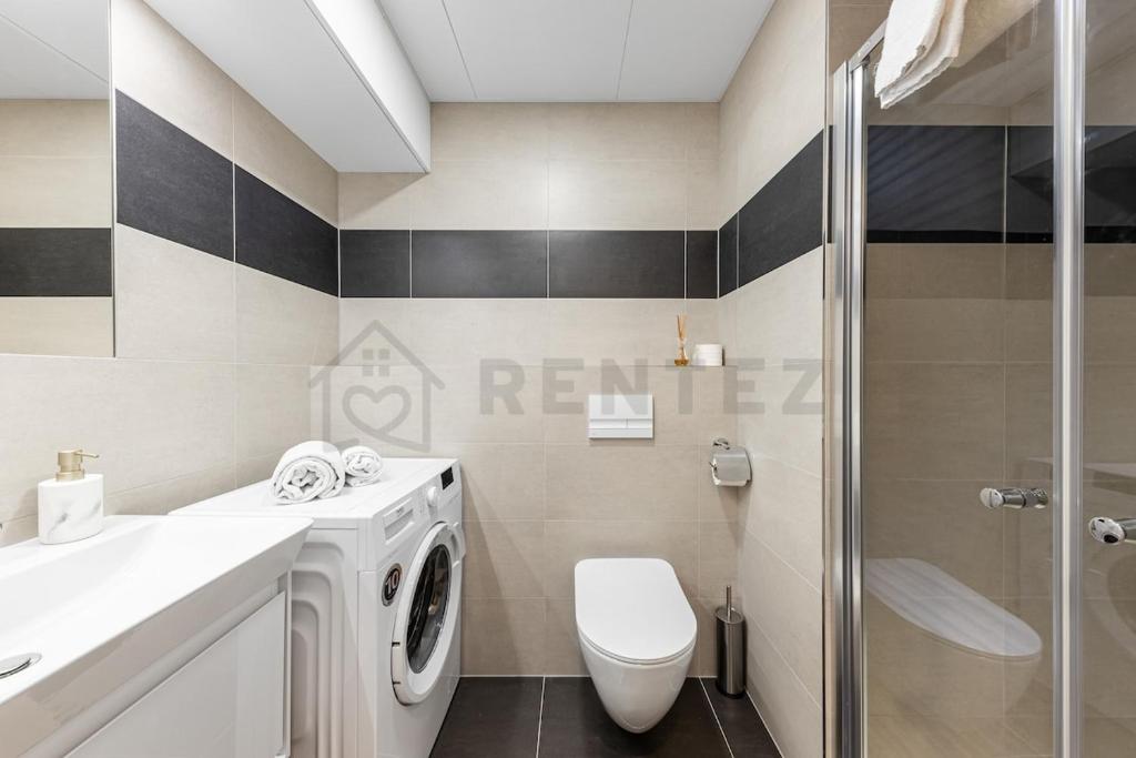 Koupelna v ubytování MyMozart Residence Lux Studio