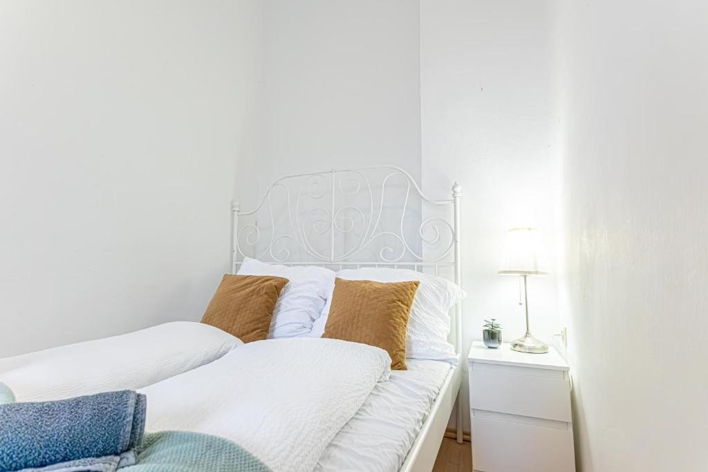 Kép Elegant 2BR Apartment - near Bahnhof Wien Meidling szállásáról Bécsben a galériában