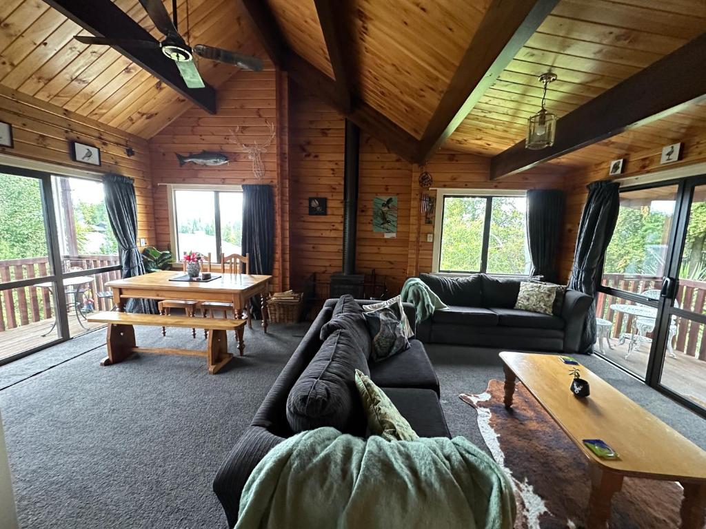 83b Conical Hill Rd - Access via Alpine Avenue - Resim 10