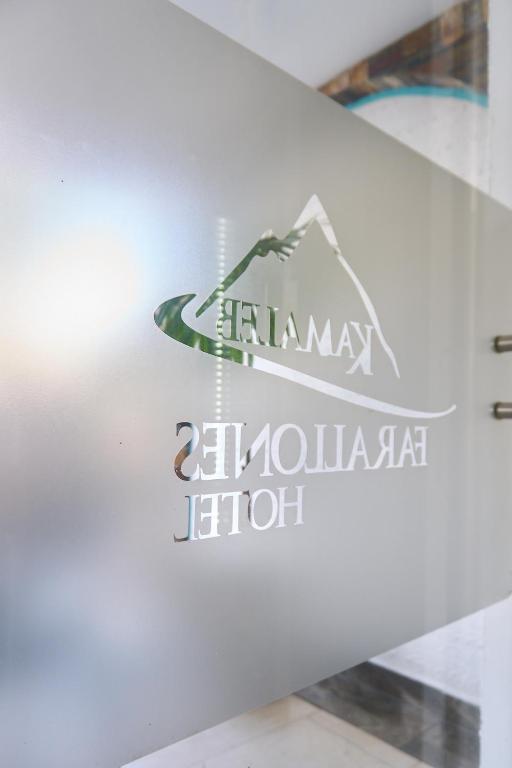 Certifikát, hodnocení, plakát nebo jiný dokument vystavený v ubytování Kamaleb Farallones Hotel
