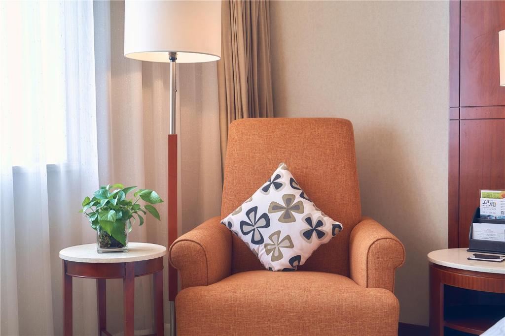Parkview Hotel - Deluxe King Room