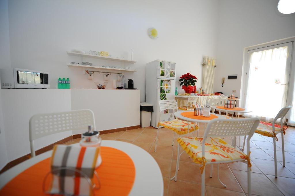 Kuchyň nebo kuchyňský kout v ubytování B&B Pizzo Cannicchio