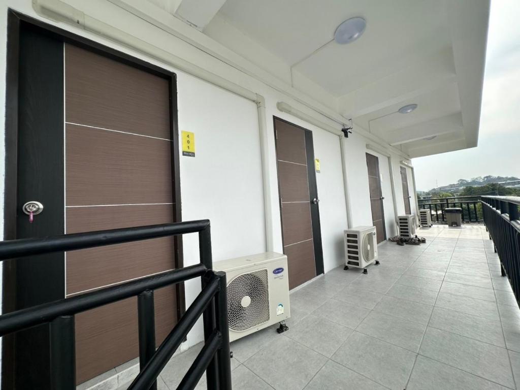 Balkón nebo terasa v ubytování Phuket Hostel at Rawai