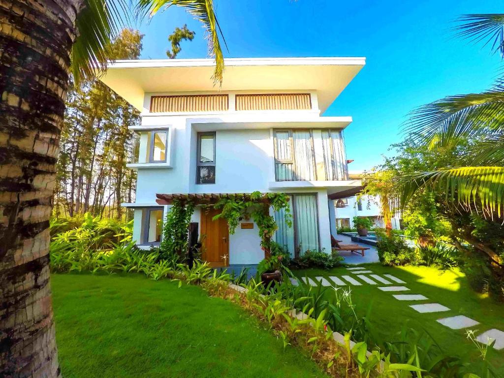 Sonata Resort & Spa - 14