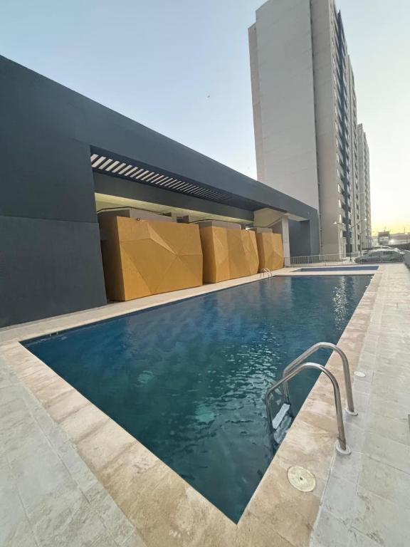 Bazén v ubytování Moderno apartamento en Barranquilla nebo v jeho okolí