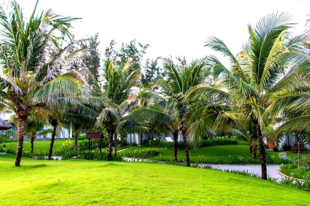 Sonata Resort & Spa - 7