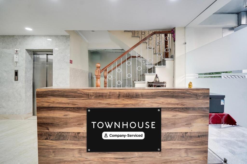 Certifikát, hodnocení, plakát nebo jiný dokument vystavený v ubytování Super Townhouse Sector 63 A Noida