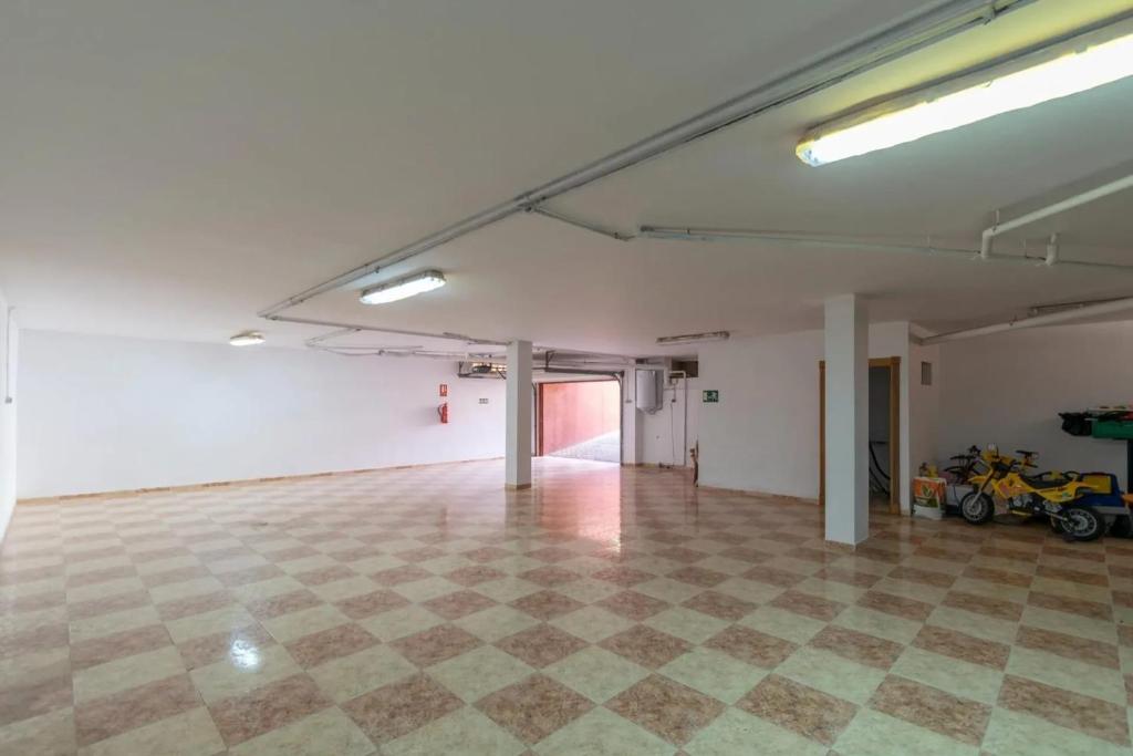 Kép Elegant Villa in Playa Honda with Private Pool szállásáról Playa Hondában a galériában
