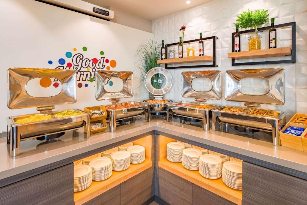 Ramada Encore by Wyndham Munich Messe - Resim 10