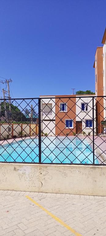 Bazén v ubytování Bliss holiday home with swimming pool nebo v jeho okolí