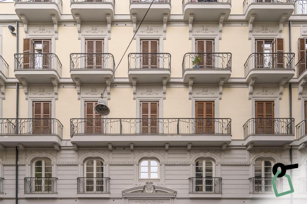 HOTIDAY Room Collection - Napoli Centro Storico - Resim 15