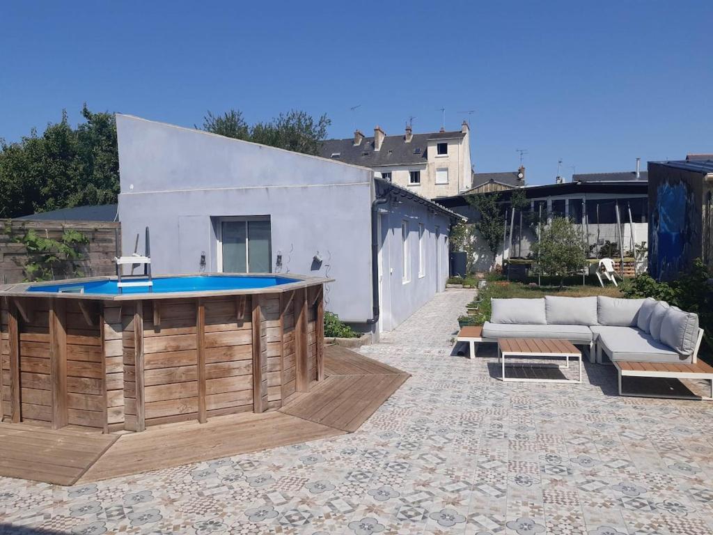 Photo de la galerie de l'établissement Spacious family home in a great location, à Saint-Nazaire