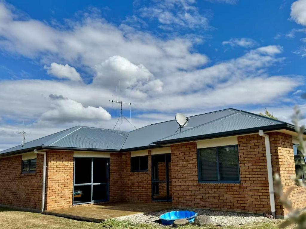 Spacious Comfty 4 BDMs House in Rototuna - Resim 36