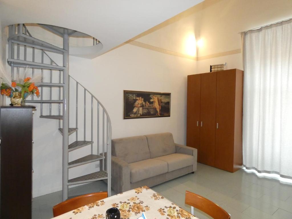 House Sasanelli - 12