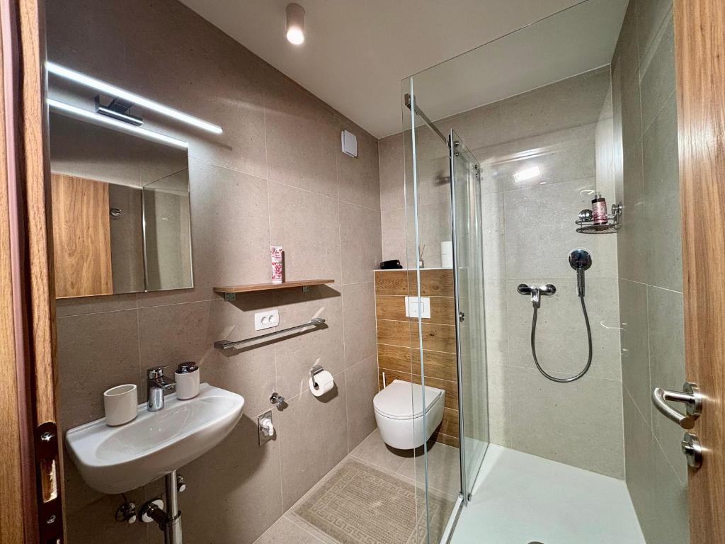 Koupelna v ubytování AERO Apartmaji Lesce-Bled