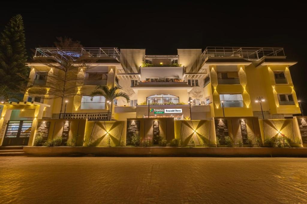 Hotel Emerald Dove