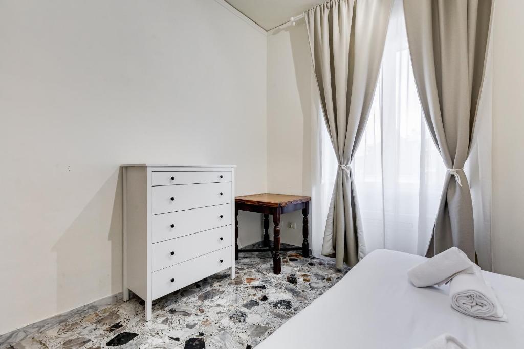 Posteľ alebo postele v izbe v ubytovaní VIVILO COLLECTION - San Vito View Apartment - 3 BDR 2 BATHS