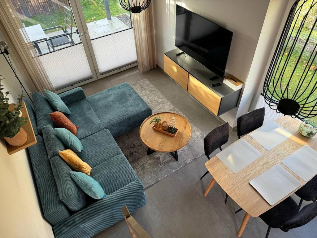 Χώρος καθιστικού στο Neues Ferienhaus in Traumlage mit Garten