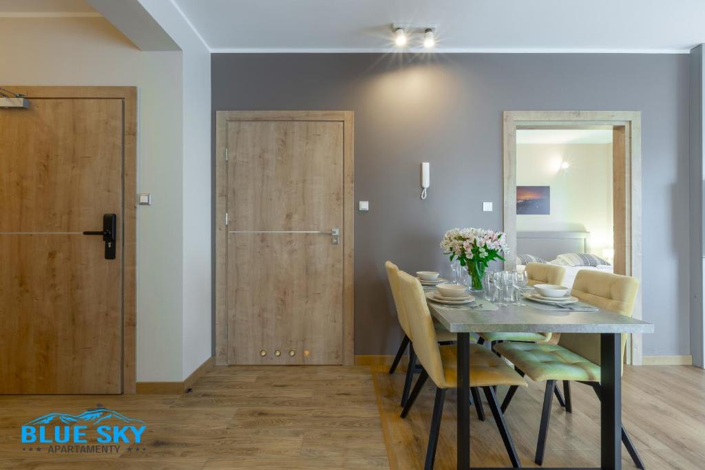 Fotografia z galérie ubytovania Apartamenty BlueSky - Pusta 8 - Nowoczesne apartamenty z parkingiem podziemnym blisko szlaków i wyciągów v destinácii Karpacz