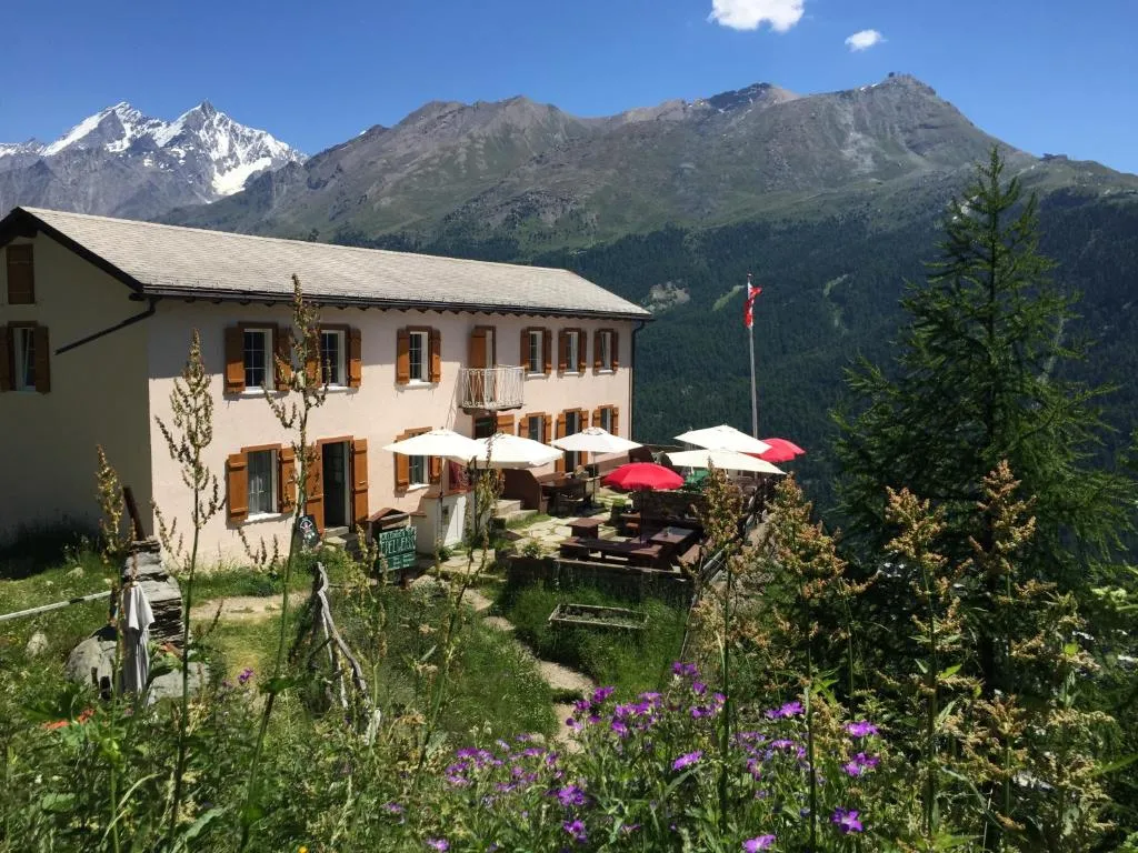 Pension Edelweiss Zermatt -ツェルマット-【 口コミ・宿泊予約