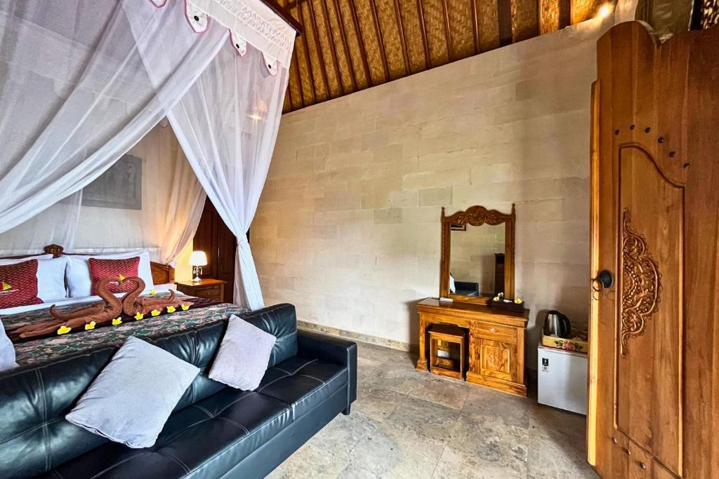 Villa Pastiny Santy Sidemen - 6