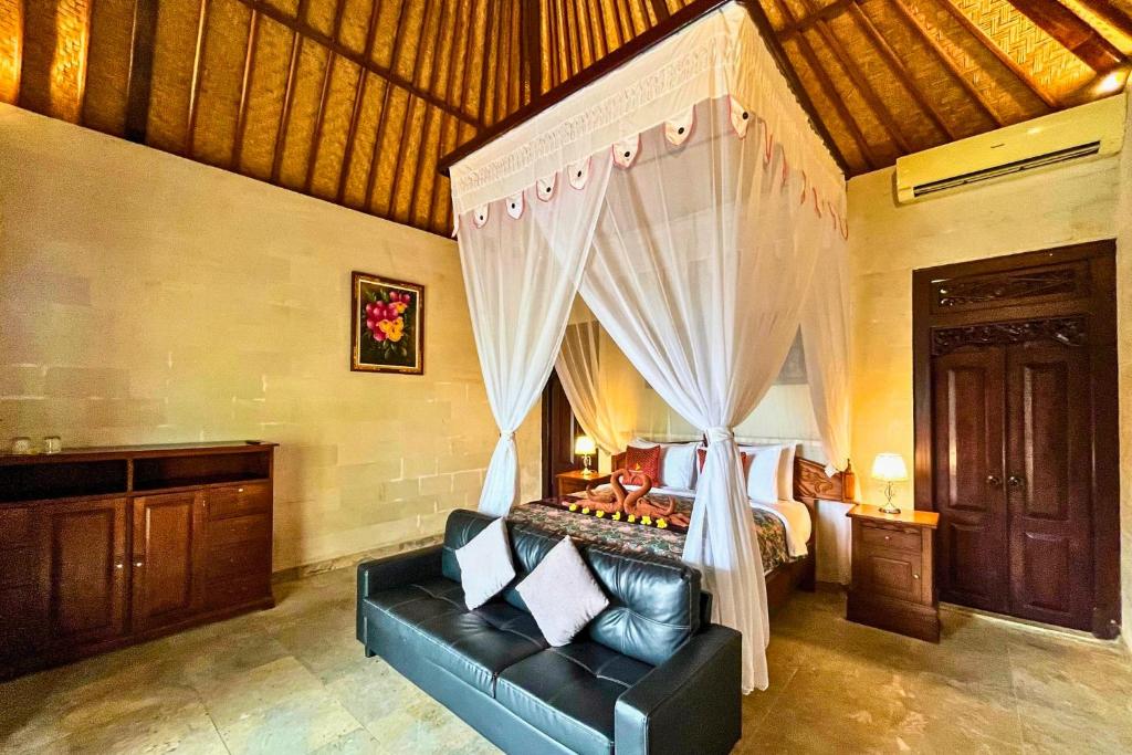 Villa Pastiny Santy Sidemen - 2