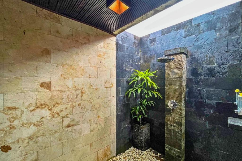 Villa Pastiny Santy Sidemen - 13