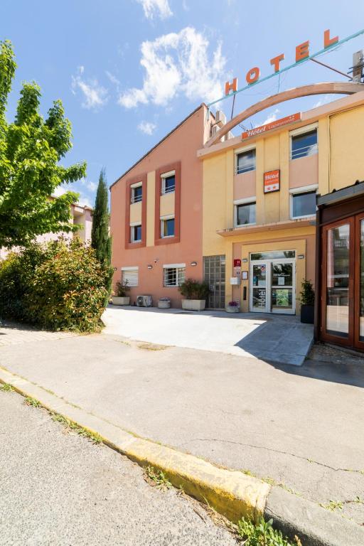 Hôtel Lapeyronie - Resim 31