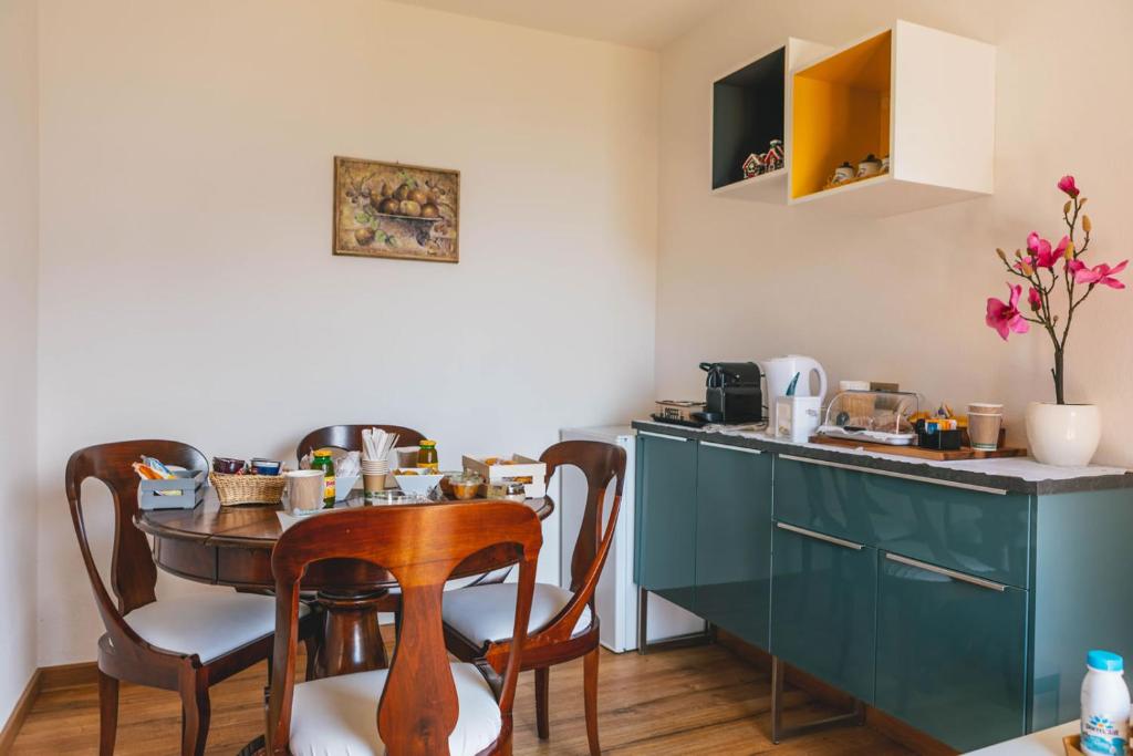 Kuchyň nebo kuchyňský kout v ubytování B&B Il Paradiso Mozzio