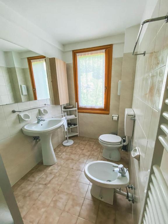 Koupelna v ubytování B&B Il Paradiso Mozzio