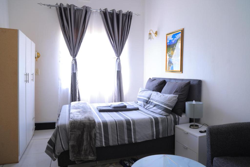 paradise guest house photo