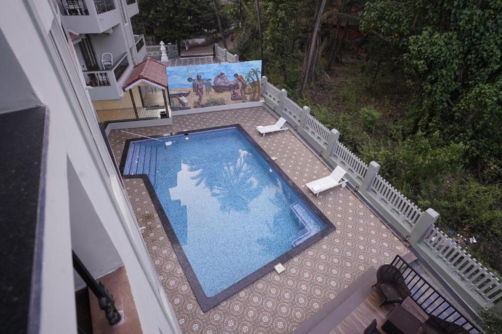 Bazén v ubytování Hotel Lotus nebo v jeho okolí